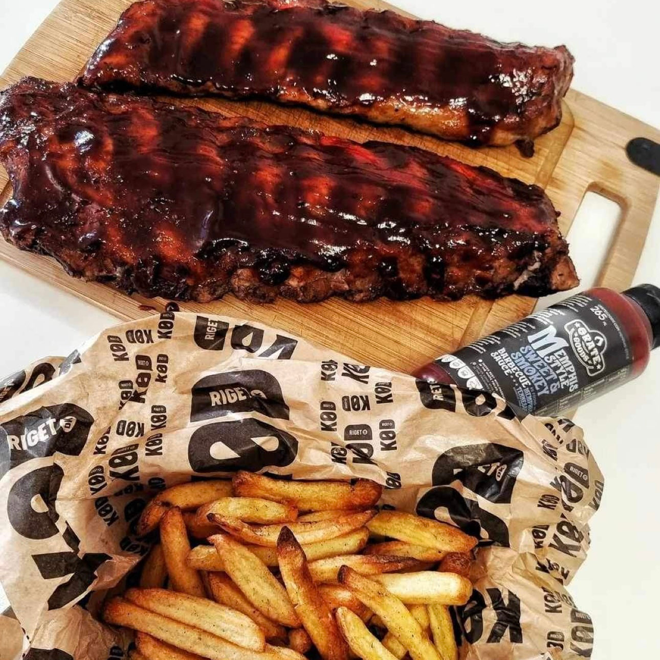 KÆMPEKØB - KØDRIGETS SPARERIBS - !!UDEN EKSTRA BBQ SAUCE!!