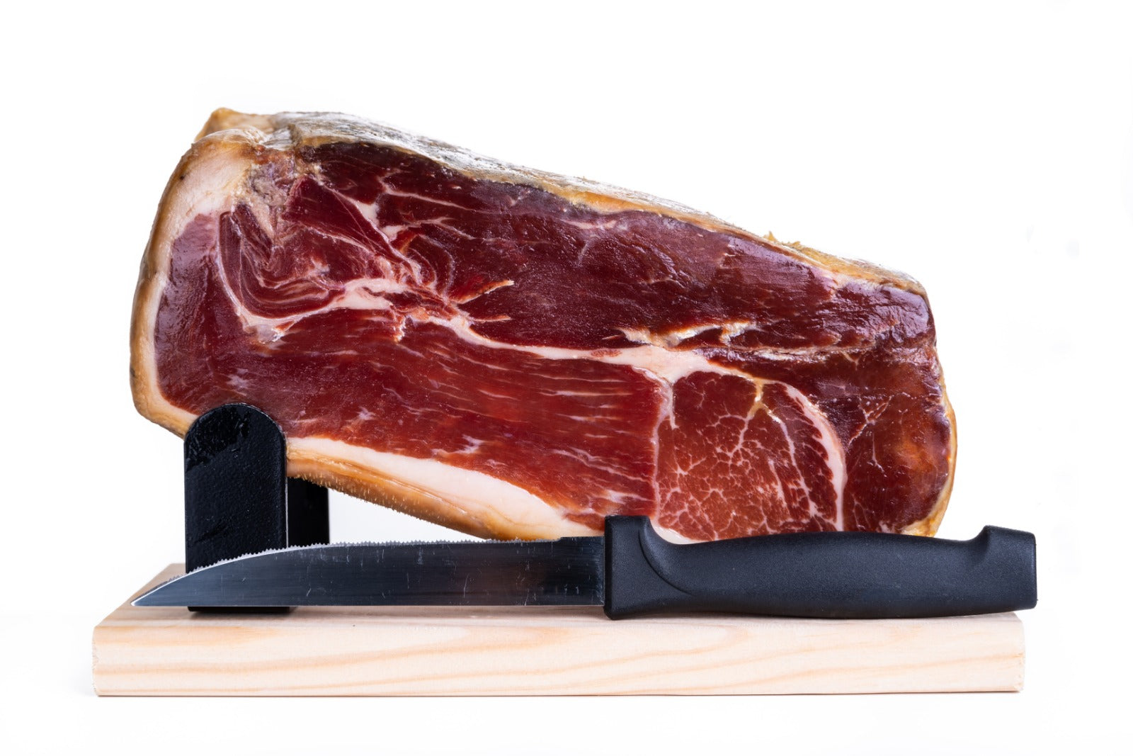 Duroc Jamòn Serrano. Med kniv og holder. KUN 249,95