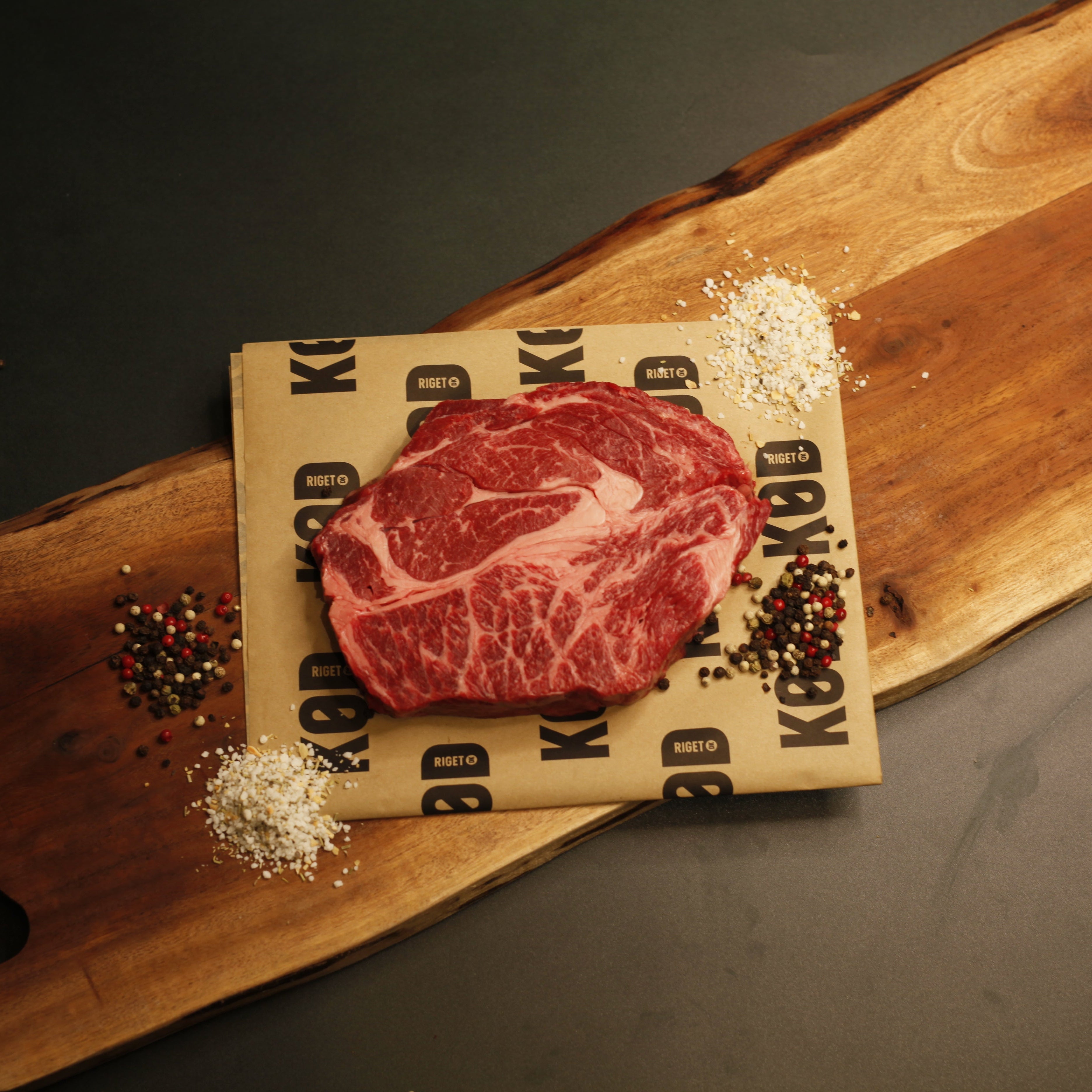 Wagyu Royal Chuck Eye steak 450g. MBS 5-6