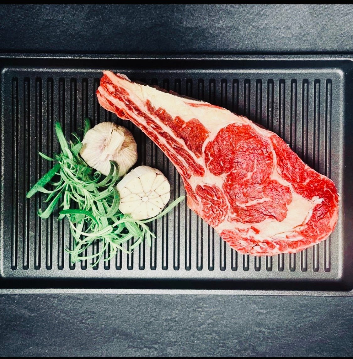 Kæmpe ribeye på ben.